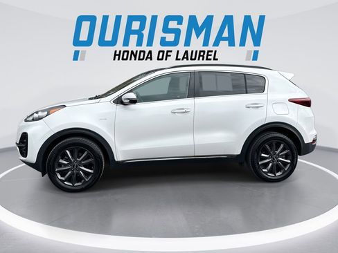 Used 2020 Kia Sportage S w/ S Premium Package image 5