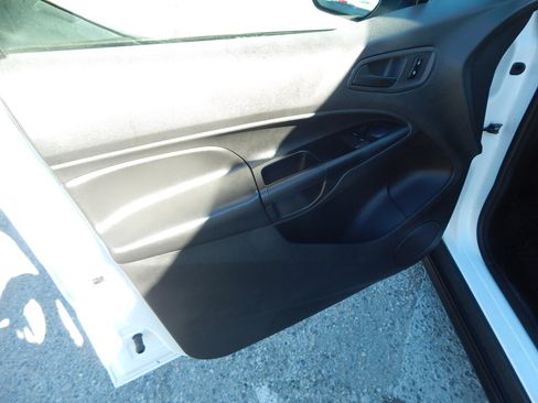 Used 2015 Ford Transit Connect XL FWD image 18