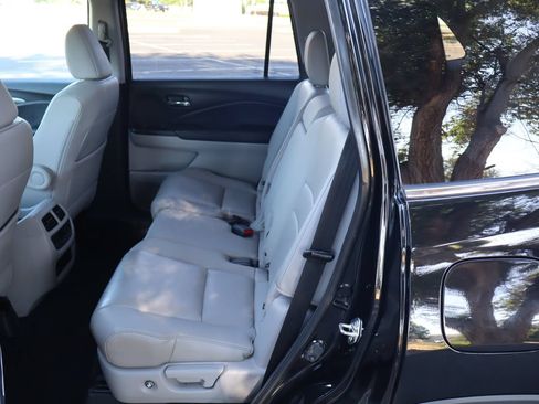 Used 2018 Honda Pilot EX-L image 20
