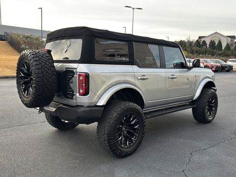 Used 2022 Ford Bronco Outer Banks image 5