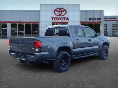 Certified 2021 Toyota Tacoma SR image 6
