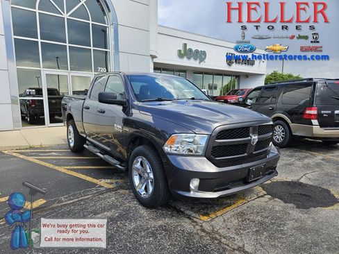 Used 2017 RAM 1500 Express AWD/4WD image 1