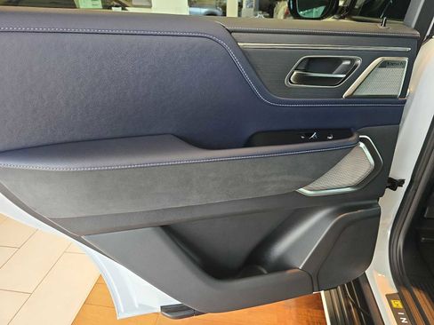 New 2026 INFINITI QX80 4WD w/ Sport Exterior Package image 13