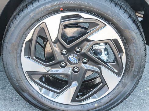 New 2025 Subaru Crosstrek 2.5i Limited image 11