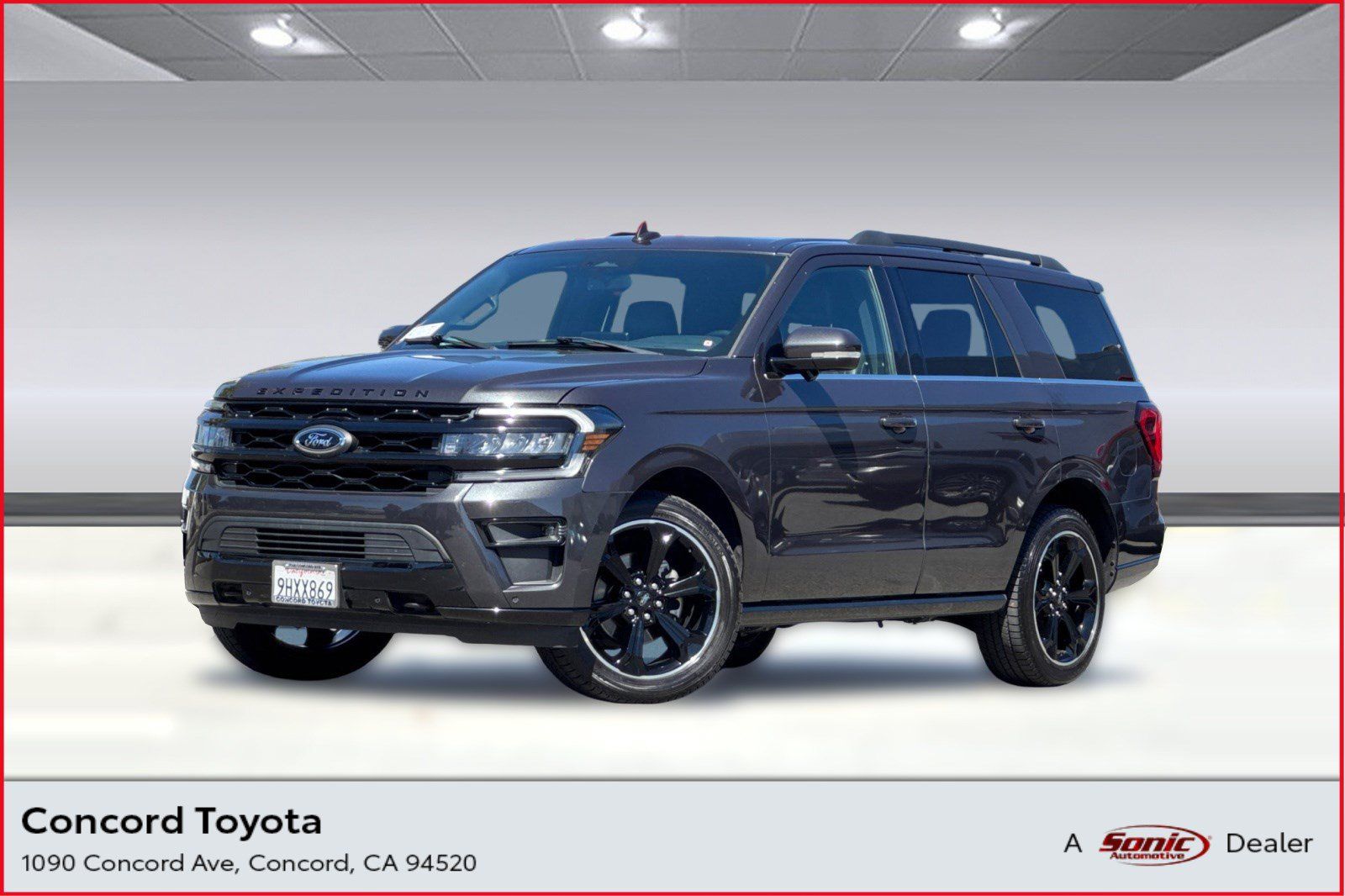 Used 2023 Ford Expedition Limited AWD/4WD image 1