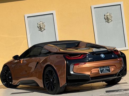 Used 2019 BMW i8 Roadster AWD/4WD image 15