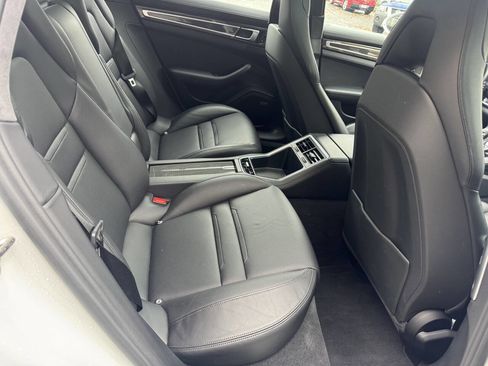 Used 2018 Porsche Panamera Turbo image 13