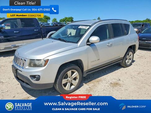 Used 2014 Jeep Compass Latitude FWD image 1