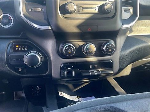 Used 2021 RAM 1500 Big Horn image 30