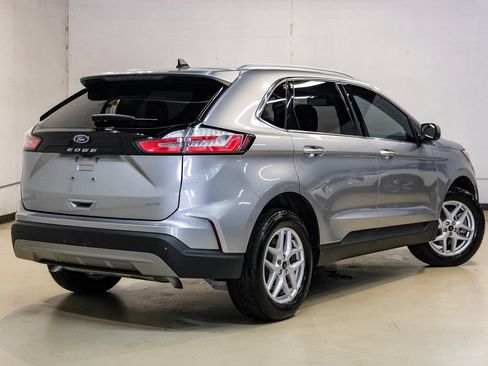 Used 2024 Ford Edge SEL w/ Convenience Package AWD/4WD image 8