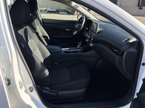 Used 2020 Nissan Sentra SV w/ Trunk Package FWD image 10