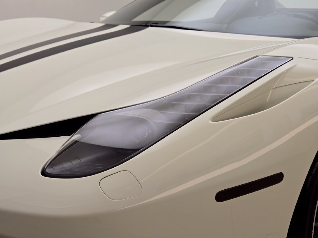 Used 2013 Ferrari 458 Spider RWD image 5