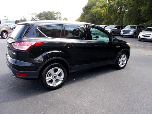 Used 2015 Ford Escape SE image 13