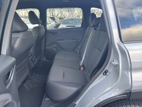 Used 2025 Subaru Forester Premium image 14