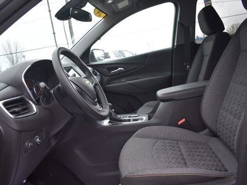 Certified 2024 Chevrolet Equinox LT w/ LPO, Floor Liner Package image 23