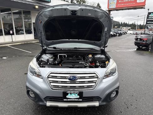 Used 2017 Subaru Outback 2.5i Limited w/ Popular Package #5 image 12