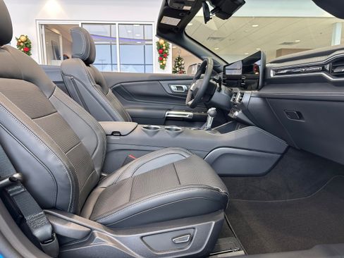 New 2026 Ford Mustang Premium image 36