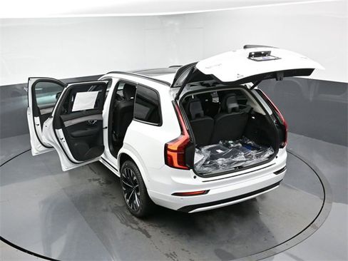 New 2026 Volvo XC90 B6 Ultra w/ Protection Package Premier image 59