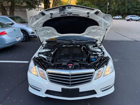 Used 2012 Mercedes-Benz E 350 4MATIC Sedan image 55