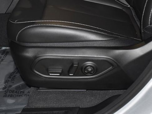 New 2025 Jeep Grand Cherokee Limited image 11