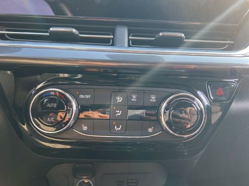 Used 2024 Chevrolet Trax ACTIV image 19