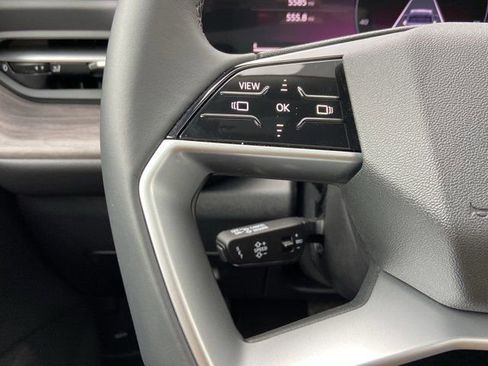 Used 2025 Audi Q5 Premium w/ Convenience Package AWD/4WD image 22