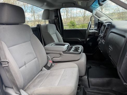 Used 2015 Chevrolet Silverado 2500 W/T image 14