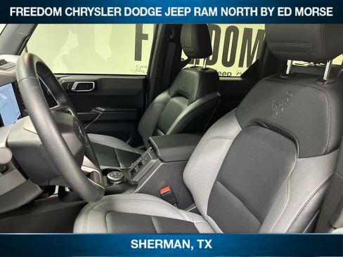 Used 2024 Ford Bronco Big Bend image 6