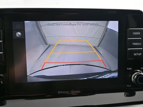 Used 2023 Kia Seltos LX image 19