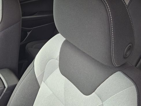 New 2026 Chevrolet Trax LS w/ LS Convenience Package FWD image 16