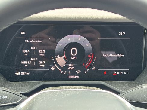 Used 2026 GMC Acadia Elevation w/ Elevation Premium Package FWD image 20