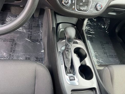 Used 2023 Chevrolet Malibu LS image 20