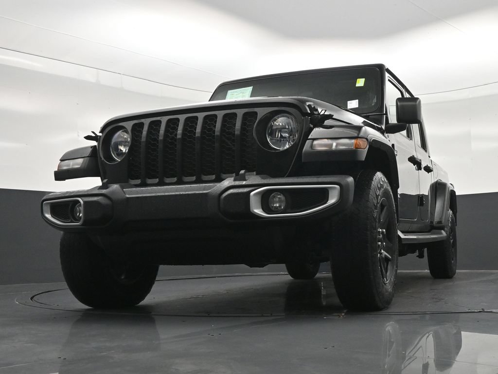 Used 2021 Jeep Gladiator Sport AWD/4WD image 34