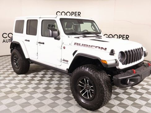 Used 2024 Jeep Wrangler Unlimited Rubicon image 1