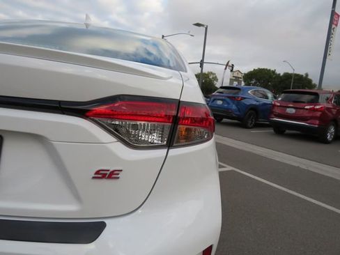 Certified 2026 Toyota Corolla SE image 11