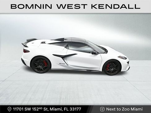 Used 2026 Chevrolet Corvette Z06 image 17