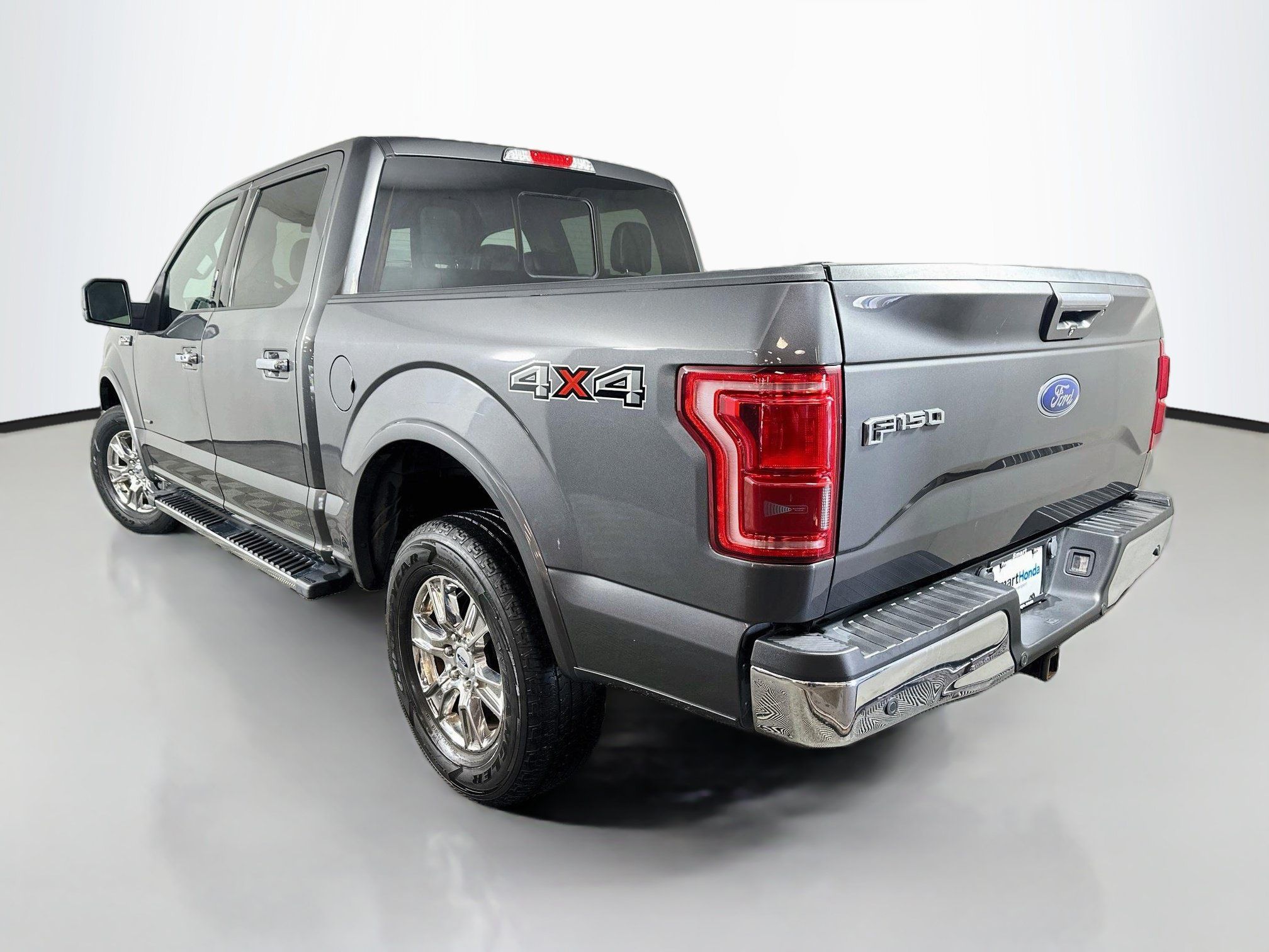 Used 2015 Ford F150 Lariat w/ Equipment Group 502A Luxury AWD/4WD image 5