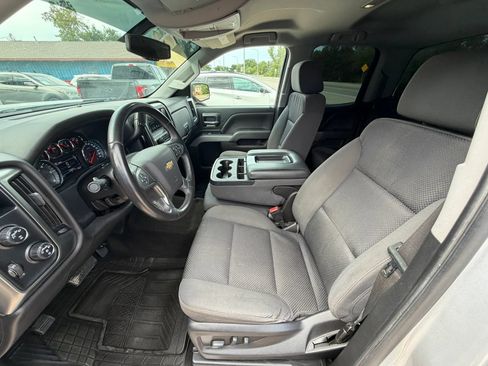 Used 2018 Chevrolet Silverado 1500 LT w/ All Star Edition AWD/4WD image 9