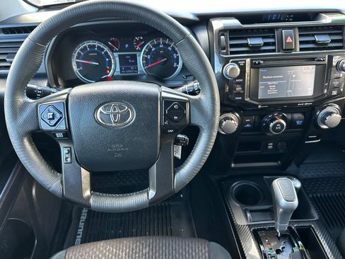 Used 2019 Toyota 4Runner TRD Off-Road image 14