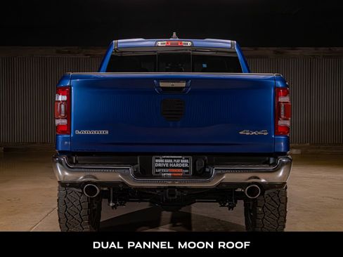 Used 2019 RAM 1500 Laramie AWD/4WD image 7