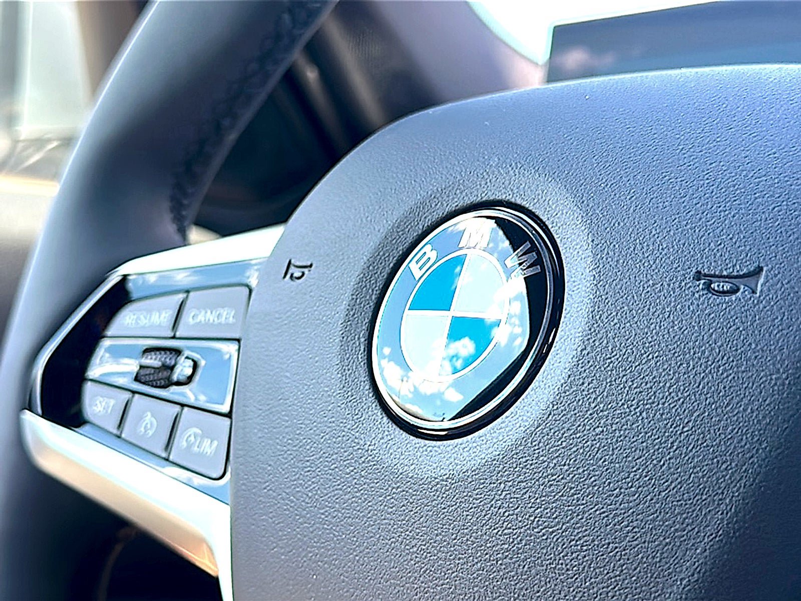 New 2026 BMW 330i Sedan w/ Premium Package RWD image 21