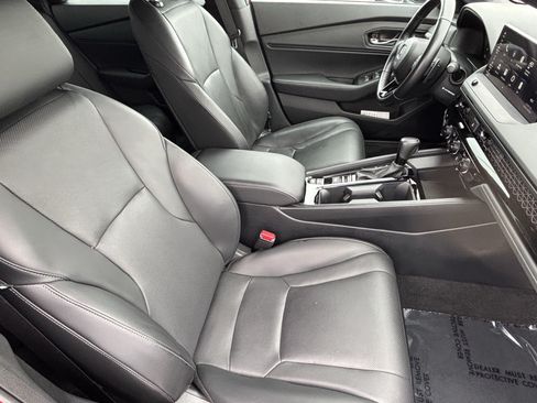 Certified 2024 Honda Accord Sport image 10