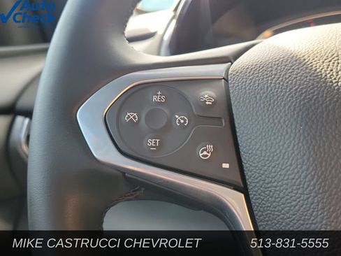 Used 2023 Chevrolet Traverse LT AWD/4WD image 16