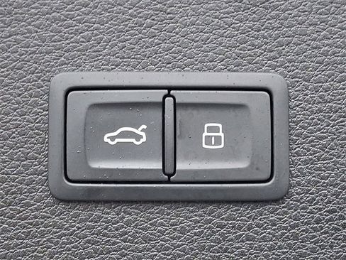 Used 2022 Audi Q5 2.0T Premium Plus image 33