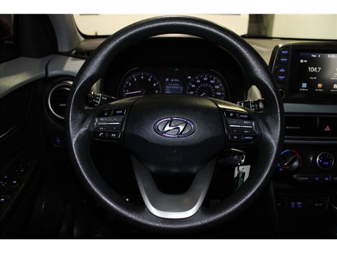 Used 2020 Hyundai Kona SE image 26
