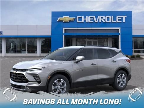 New 2026 Chevrolet Blazer LT w/ Convenience Package FWD image 2