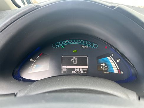 Used 2015 Nissan Leaf S w/ Charge Package image 26