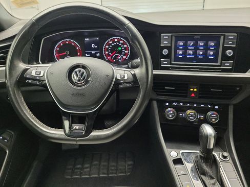 Used 2021 Volkswagen Jetta R-Line w/ R-Line Cold Weather Package FWD image 22