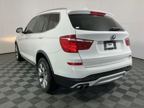 Used 2015 BMW X3 sDrive28i image 7