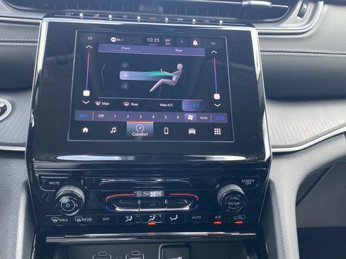 Certified 2023 Jeep Grand Cherokee L Laredo AWD/4WD image 18